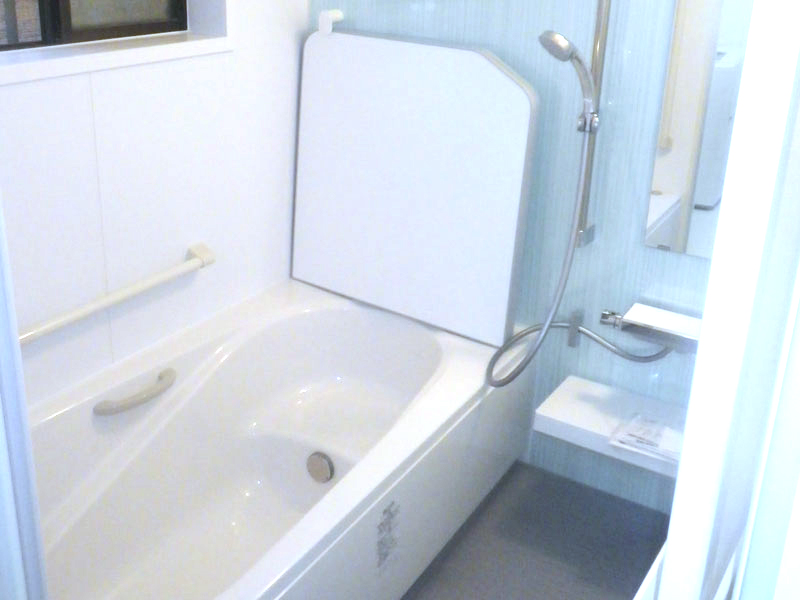 四日市市 タイルのお風呂をユニットバスに 浴室改修工事