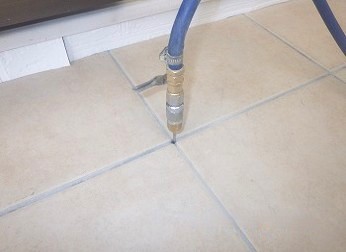【津市】シロアリ対策工事