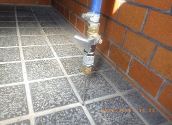 【亀山市】シロアリ対策・封鎖工事