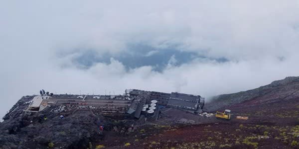 富士山の山小屋をハウスメンテナンス業者が見たらこうなった